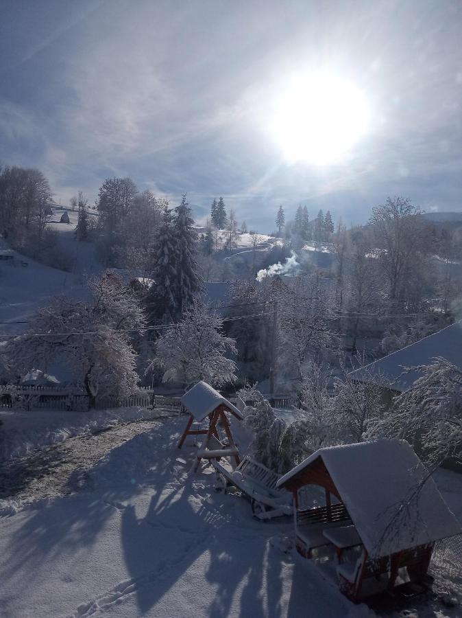 Верховинський Котедж Bukovets Esterno foto